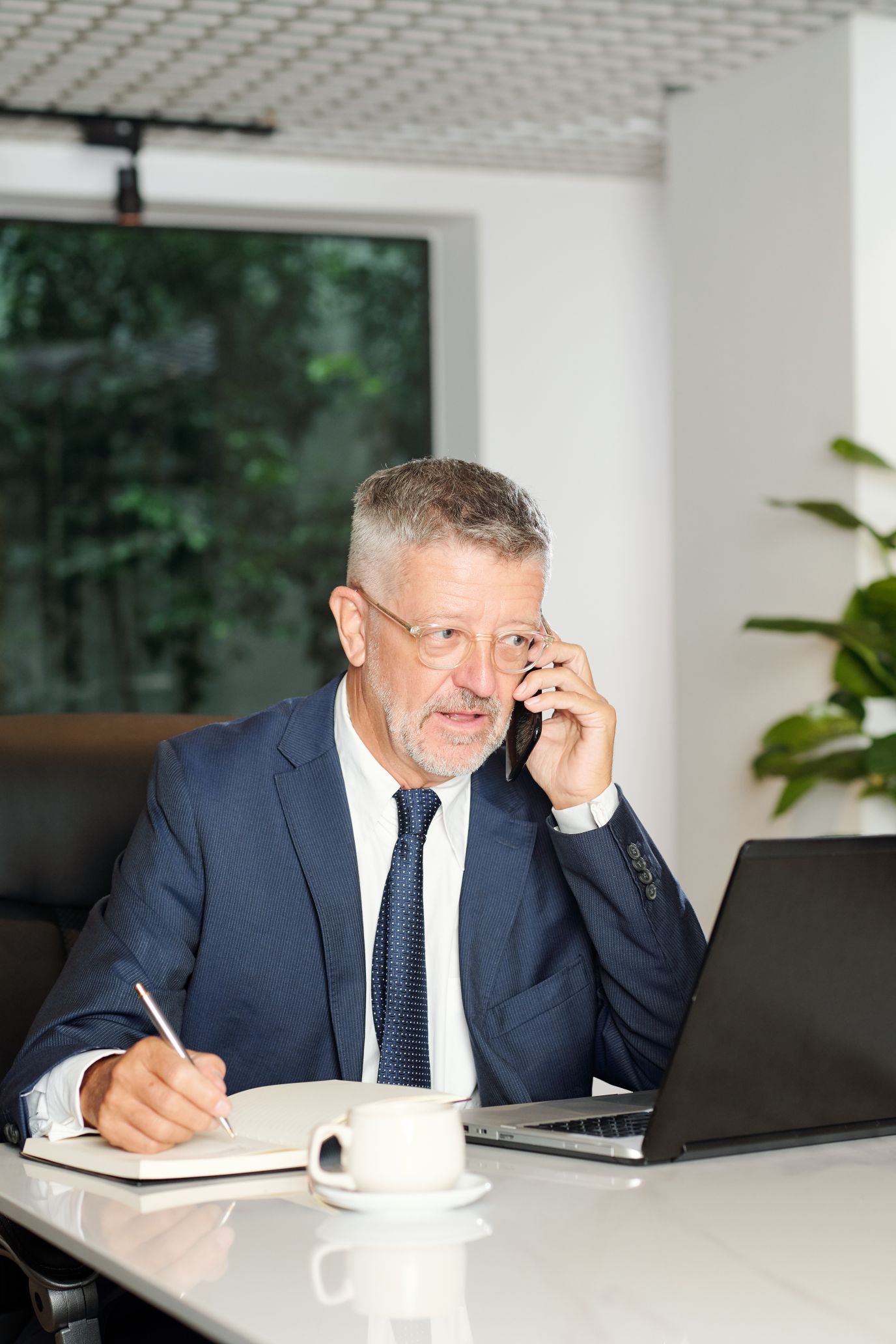 businessman talk Businessman on phone